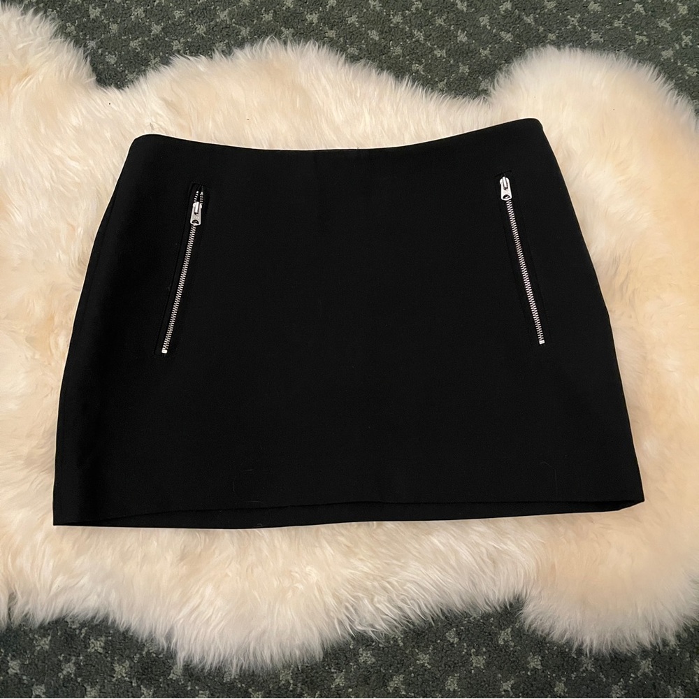Aritzia Wilfred Black Zipper Pockets Mini Skirt - Picture 1 of 6